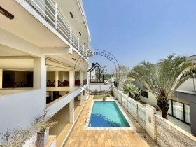 Casa de Condomínio com 6 Quartos à Venda, 1.043 m² em Golf Gardens - Carapicuíba
