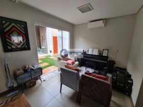 Casa de Condomínio com 3 Quartos à Venda, 185 m² em Tamboré - Santana De Parnaíba