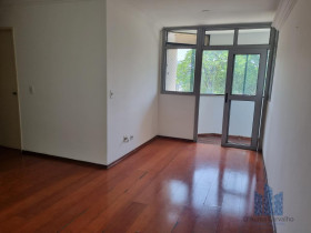 Apartamento com 3 Quartos à Venda, 70 m² em Vila Sofia - São Paulo