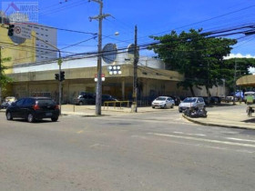 Imóvel Comercial à Venda, 1.900 m² em Casa Caiada - Olinda