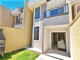 Casa com 3 Quartos à Venda, 146 m² em Urucunema - Eusébio