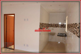 Apartamento com 2 Quartos para Alugar, 36 m² em Vila Laís - São Paulo