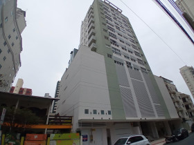 Apartamento com 2 Quartos à Venda, 93 m² em Centro - Balneário Camboriú