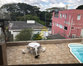 Sobrado com 2 Quartos à Venda, 220 m² em Alto Da Lapa - São Paulo