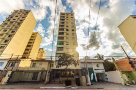 Apartamento com 2 Quartos à Venda, 85 m² em Cambuci - São Paulo