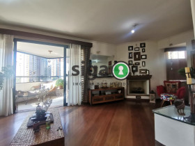 Apartamento com 3 Quartos à Venda, 131 m² em Morumbi - São Paulo