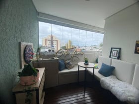 Apartamento com 3 Quartos à Venda, 87 m² em Estreito - Florianópolis