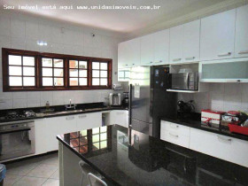 Casa com 3 Quartos à Venda, 147 m² em Vila Romano - São Paulo