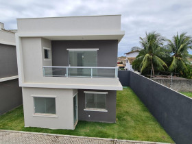 Casa com 4 Quartos à Venda, 120 m² em Buraquinho - Lauro De Freitas