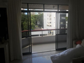 Apartamento com 3 Quartos à Venda, 105 m² em Candeal - Salvador