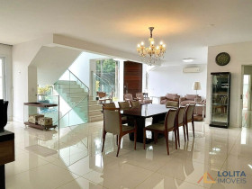 Casa com 5 Quartos à Venda, 380 m² em João Paulo - Florianópolis