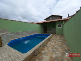 Casa com 2 Quartos à Venda, 88 m² em Santa Terezinha - Itanhaem
