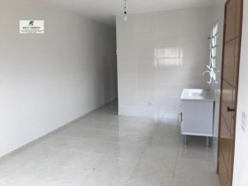 Casa com 2 Quartos à Venda, 150 m² em Vila Vilma - São Roque