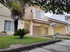 Casa de Condomínio com 3 Quartos à Venda, 347 m² em Centro - Araçoiaba Da Serra
