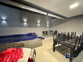 Casa com 3 Quartos à Venda, 147 m² em Vila Do Golf - Ribeirao Preto