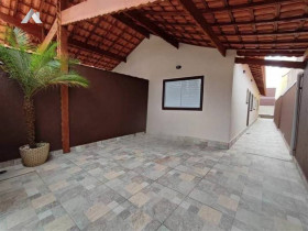 Casa com 2 Quartos à Venda, 83 m² em Balneario Itaoca - Mongagua