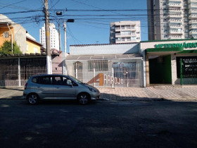 Casa com 1 Quarto para Alugar,  em Vila Marieta - São Paulo