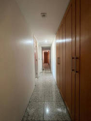 Imóvel com 4 Quartos à Venda, 241 m² em Casa Forte - Recife