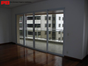 Apartamento com 4 Quartos para Alugar, 360 m² em Itaim Bibi - São Paulo