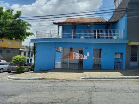 Sobrado com 4 Quartos à Venda, 357 m² em Vila Ré - São Paulo