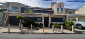 Casa com 3 Quartos à Venda, 195 m² em Campo Grande - Rio De Janeiro
