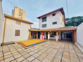 Sobrado com 5 Quartos à Venda, 352 m² em Vila Ema - São José Dos Campos