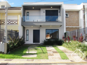 Casa com 3 Quartos à Venda, 132 m² em Jardins Do Prado - Porto Alegre