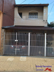Casa com 4 Quartos à Venda, 110 m² em Vila Paranaguá - São Paulo