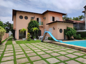 Casa com 5 Quartos à Venda, 600 m² em Barra Da Tijuca - Rio De Janeiro