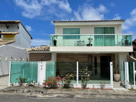 Casa com 5 Quartos à Venda,  em Pitangueiras - Lauro De Freitas