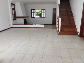 Casa de Condomínio com 5 Quartos à Venda, 400 m² em Alphaville - Santana De Parnaíba