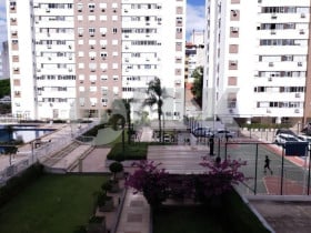 Apartamento com 3 Quartos à Venda, 69 m² em Passo Da Areia - Porto Alegre
