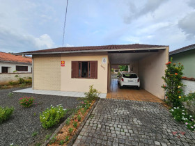 Terreno à Venda, 611 m² em Costa E Silva - Joinville