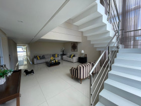 Casa com 6 Quartos à Venda, 520 m² em Alphaville Ii - Salvador
