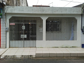 Casa com 2 Quartos à Venda, 90 m² em Marambaia - Belém