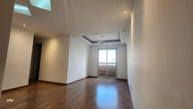 Apartamento com 3 Quartos para Alugar, 65 m² em Continental - Osasco