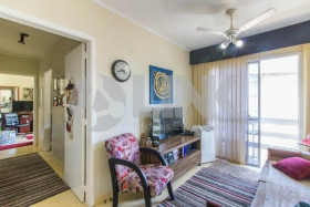 Apartamento com 3 Quartos à Venda, 77 m² em Passo Da Areia - Porto Alegre