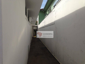 Casa à Venda ou Locação, 300 m² em Vila Madalena - São Paulo