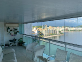 Apartamento com 4 Quartos à Venda, 297 m² em Ingá - Niterói