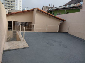 Casa com 3 Quartos à Venda, 209 m² em Monte Castelo - São José Dos Campos