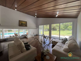 Casa de Condomínio com 5 Quartos à Venda, 659 m² em Vila Santo Antonio - Cotia