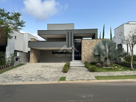 Casa com 3 Quartos à Venda, 250 m² em Alphaville - Votorantim