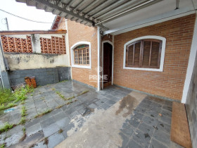 Casa com 2 Quartos à Venda, 70 m² em Sumaré - Caraguatatuba