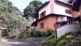 Casa com 3 Quartos à Venda, 220 m² em Quebra Frascos - Teresópolis