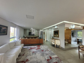 Apartamento com 3 Quartos à Venda, 217 m² em Chacara Klabin  - São Paulo