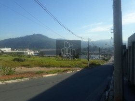 Terreno à Venda, 16.500 m² em Chácara Do Solar I (fazendinha) - Santana De Parnaíba