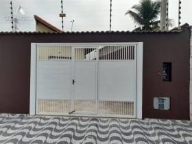 Casa com 3 Quartos à Venda, 78 m² em Vila Seabra - Mongagua