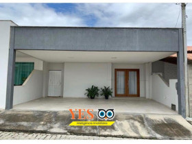 Casa com 2 Quartos à Venda, 150 m² em Papagaio - Feira De Santana