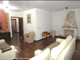 Casa com 4 Quartos à Venda, 260 m² em Jardim Dos Prados - São Paulo