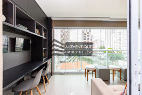 Apartamento com 2 Quartos à Venda, 71 m² em Brooklin - São Paulo